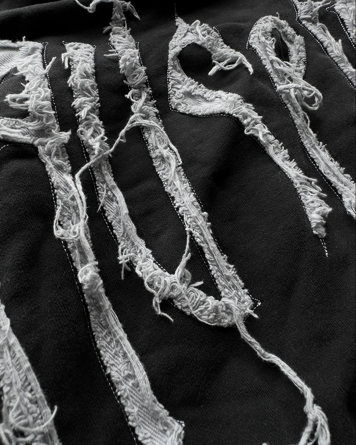 1968 (NOIR) HOODIE - Image 10
