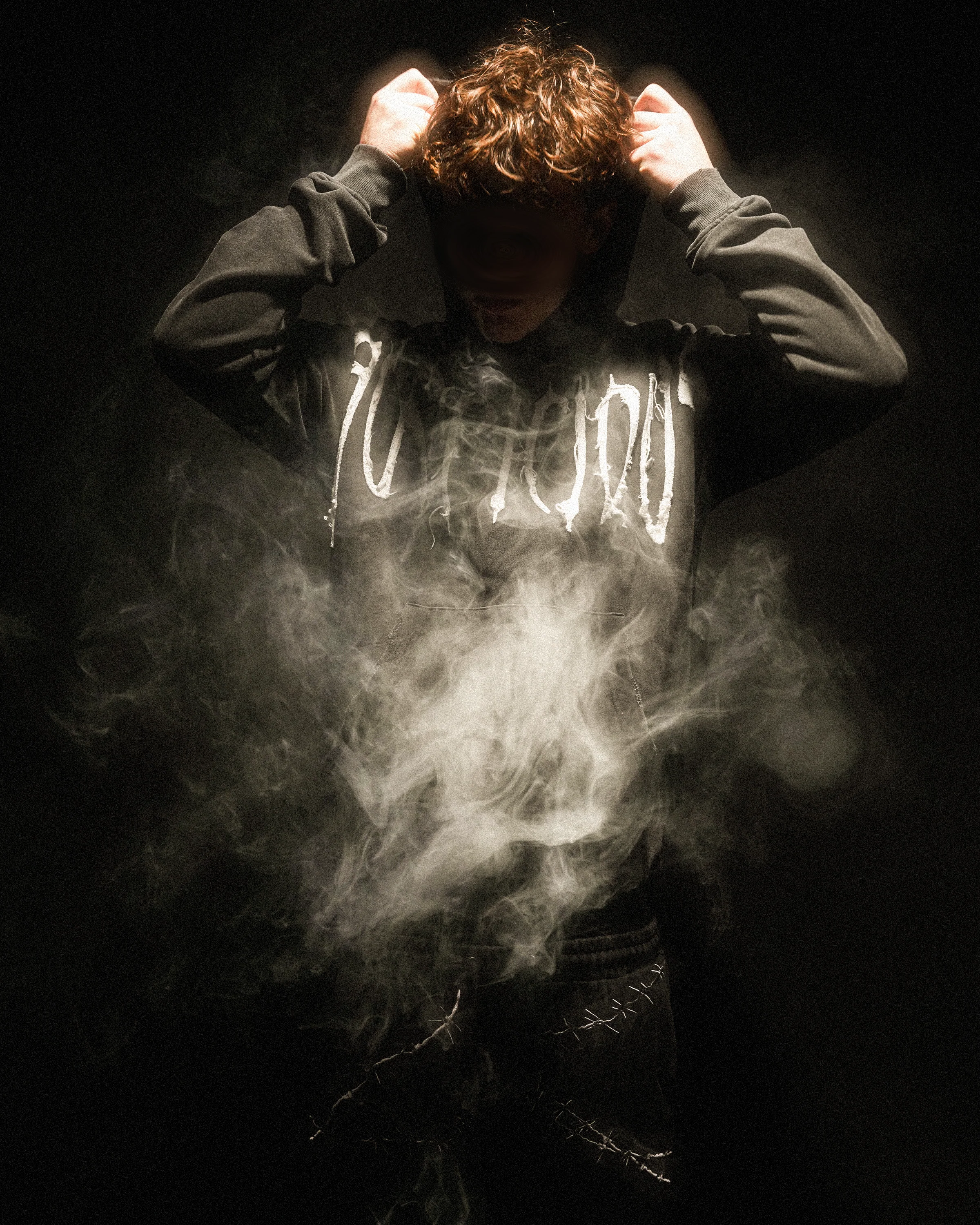 1968 (NOIR) HOODIE - Image 3