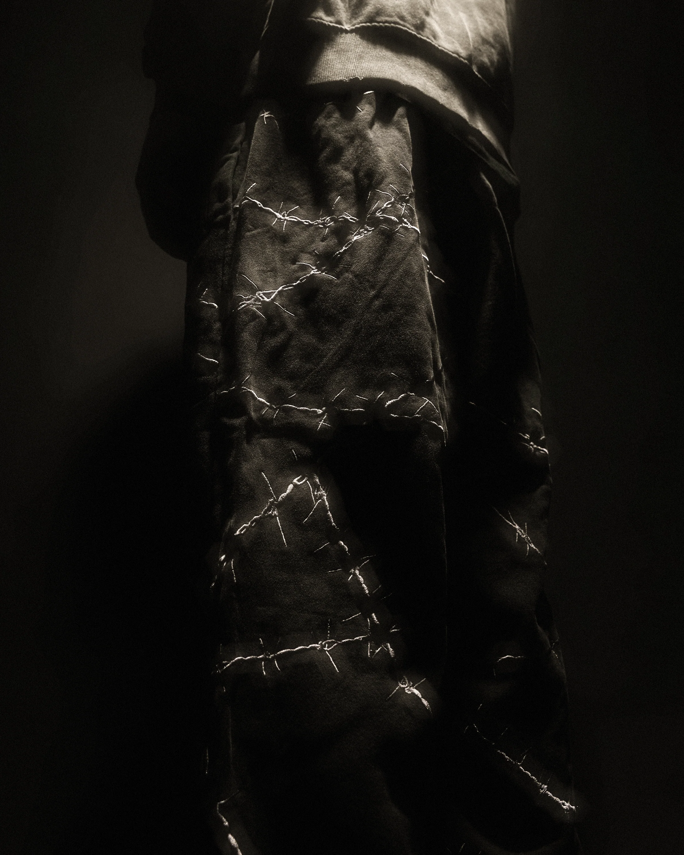 BARBED SWEATS (RESTOCKED) - Image 3