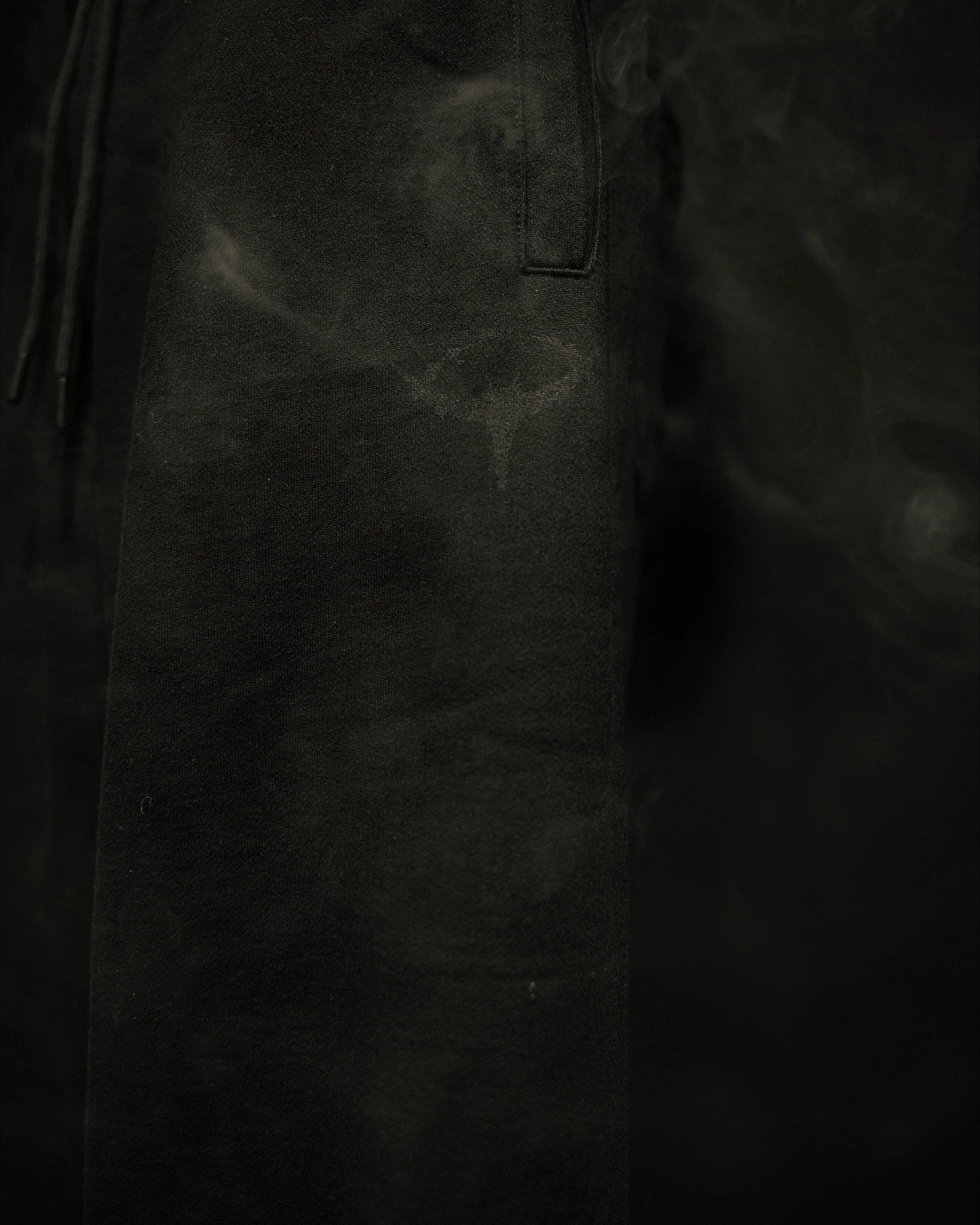 "BLIGHT" ULTRA BAGGY SWEATS (RESTOCKED) - Image 8