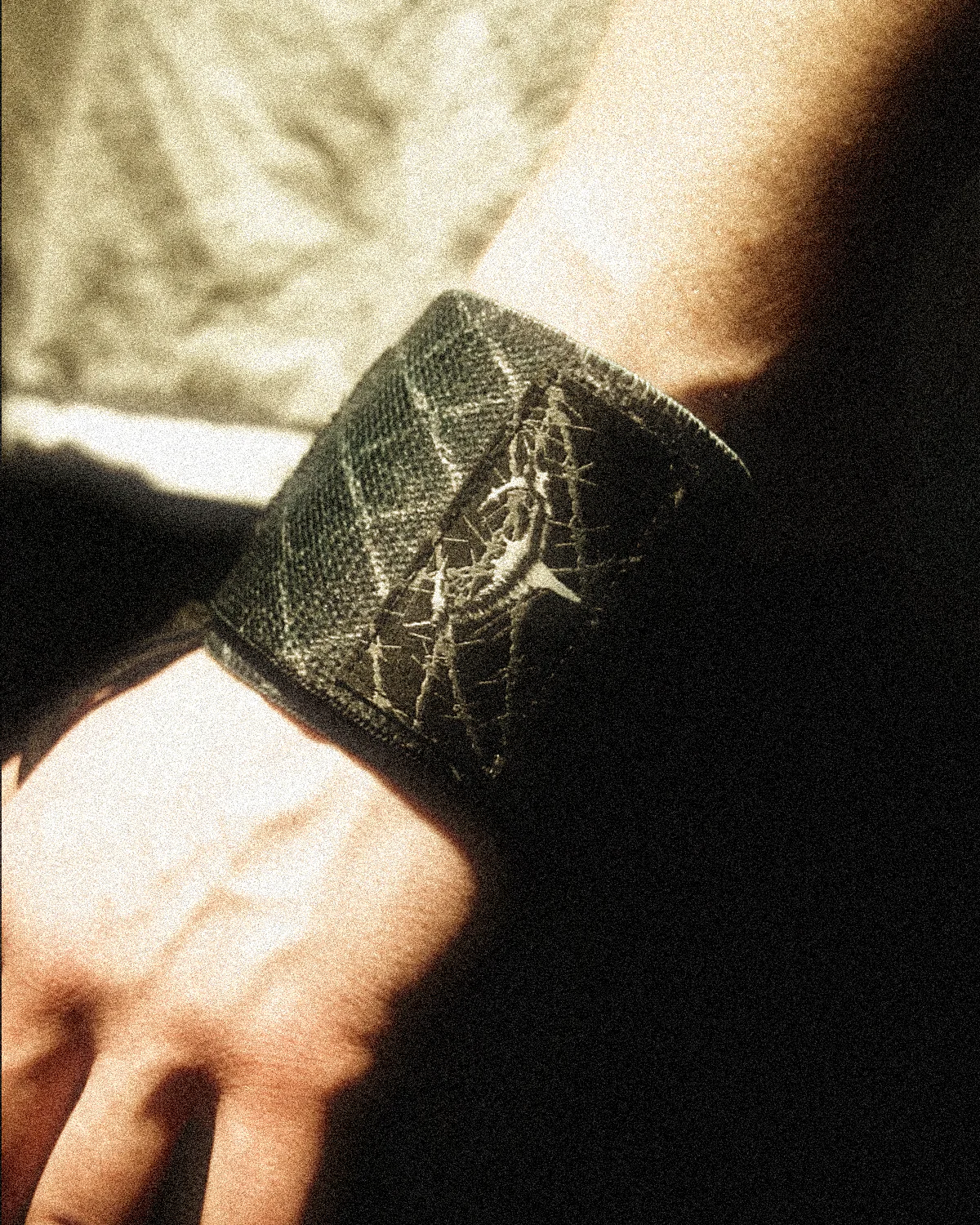 DRAKON WRIST WRAPS - Image 3