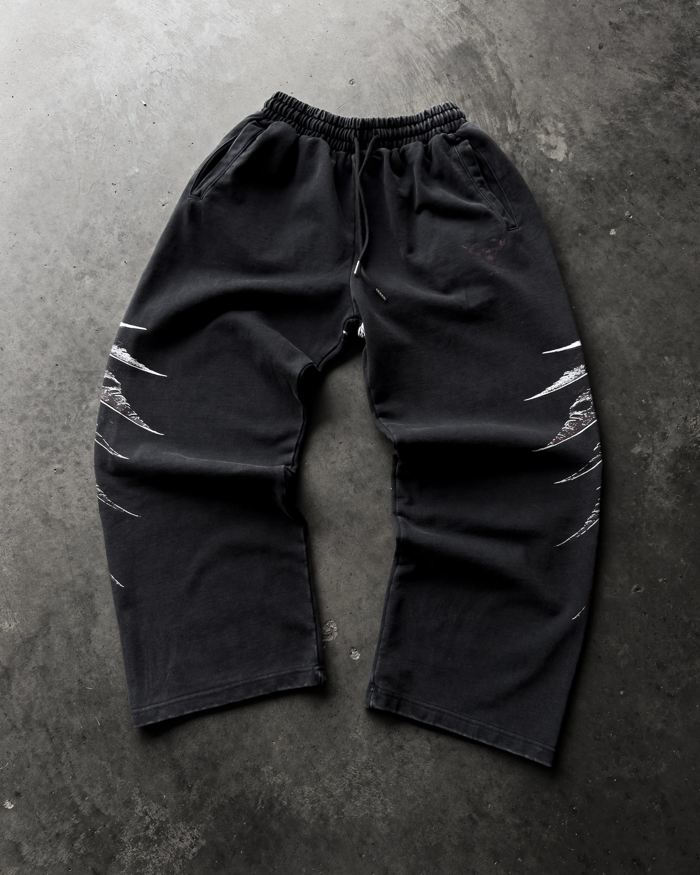 "RAVENFALL" ULTRA BAGGY SWEATS - Image 10
