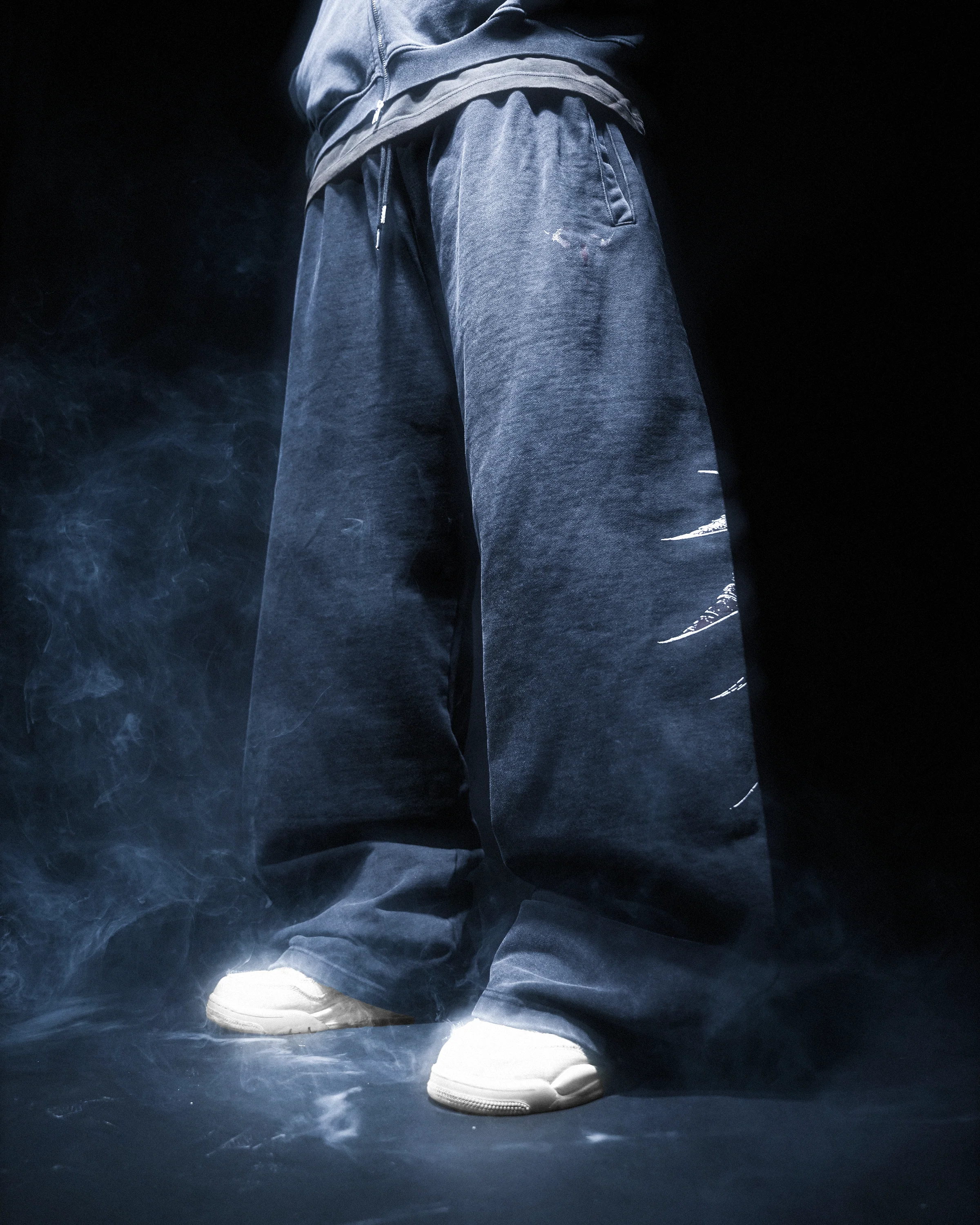 "RAVENFALL" ULTRA BAGGY SWEATS - Image 3