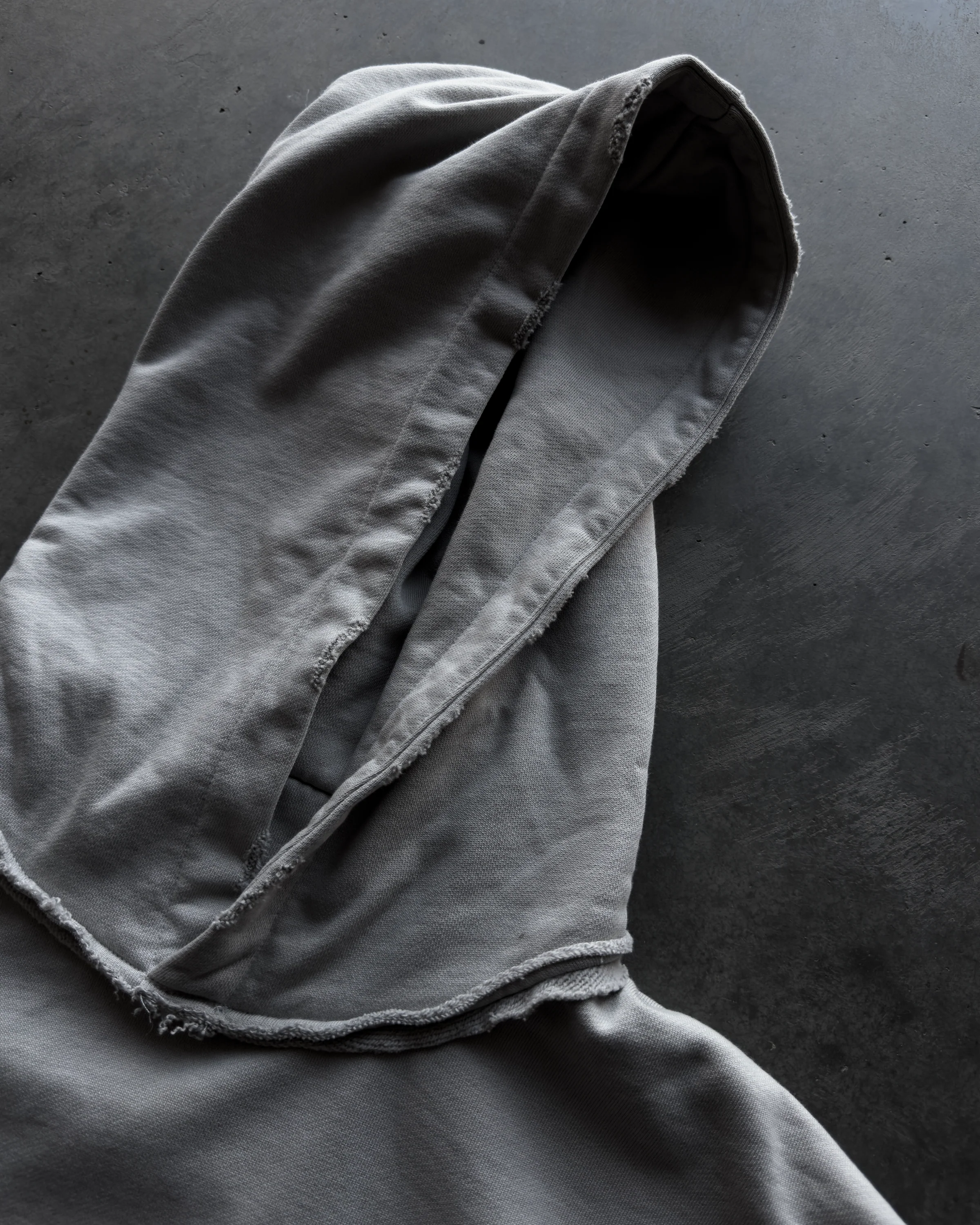 "VALEN" HOODIE (RESTOCKED) - Image 9