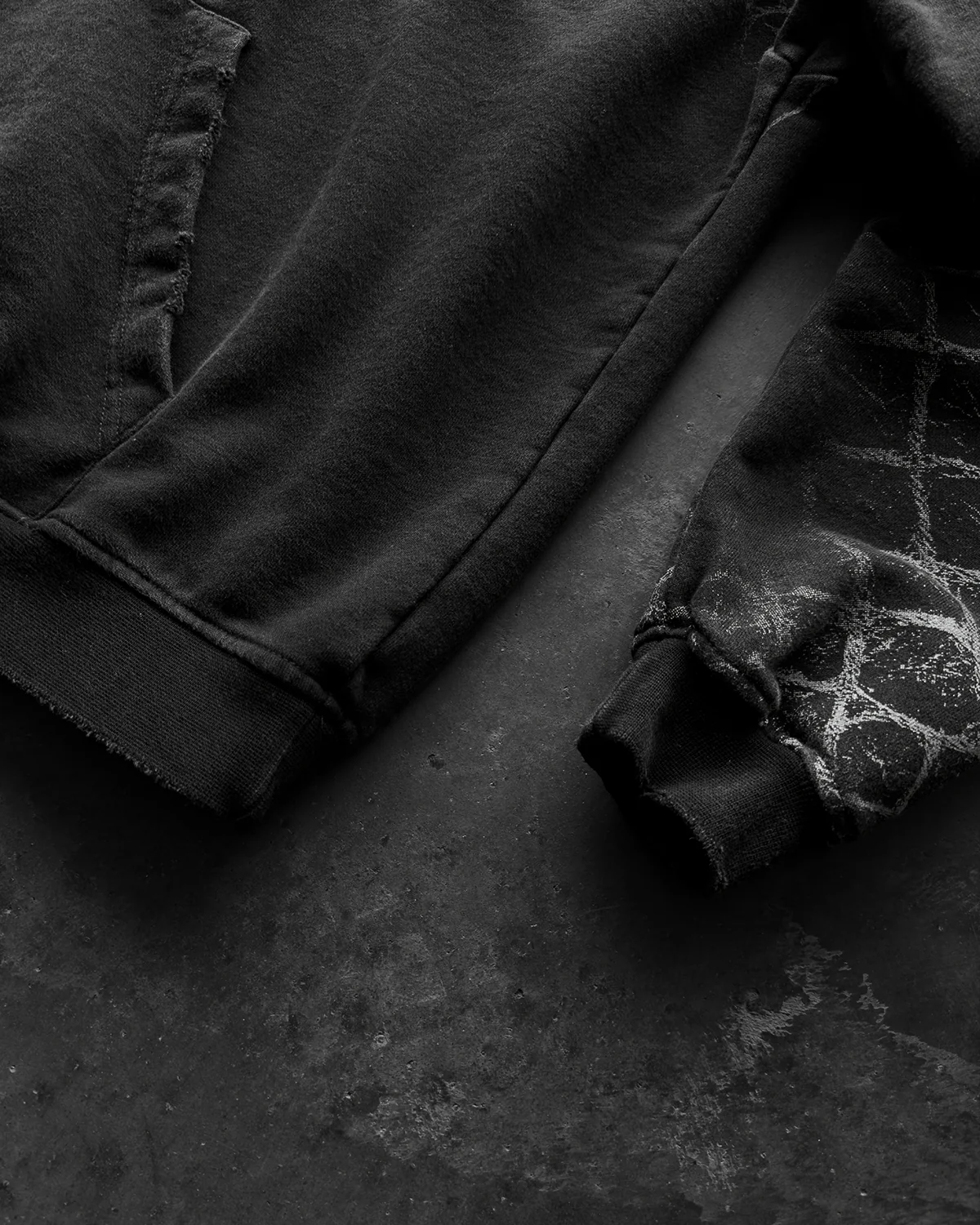 "DECAY" HOODIE - Image 7