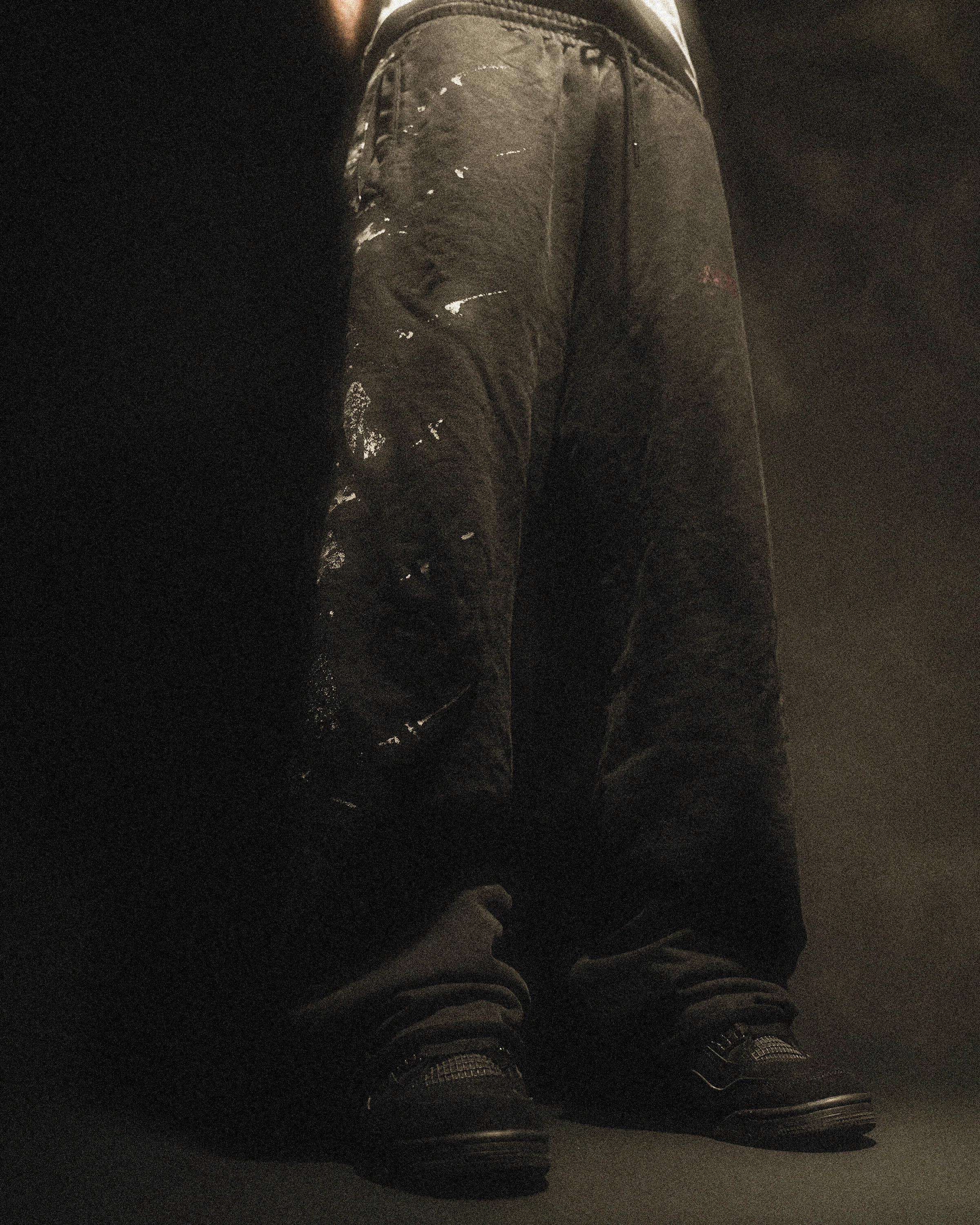 VERTEBRA SWEATS (RESTOCKED) - Image 4